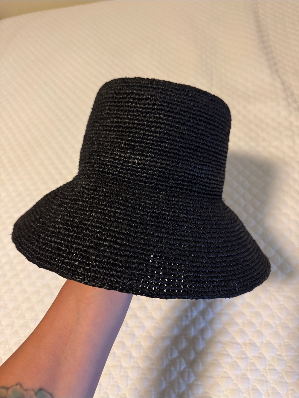 NEW WITH TAGS Janessa Leone Felix hat